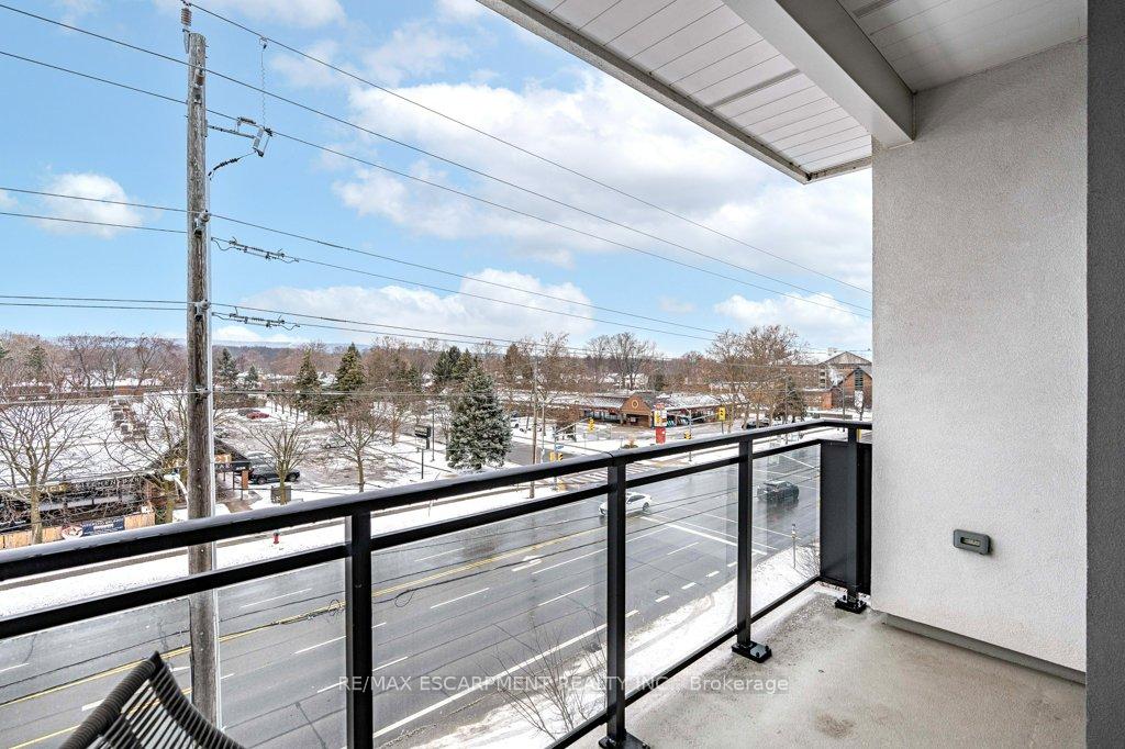 Photo 2 of Unit 415, 320 Plains Road E, Burlington, LaSalle — HOMEH