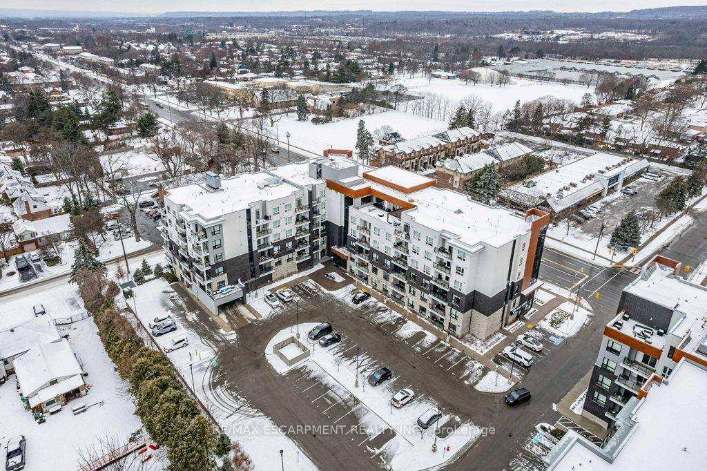 Photo 26 of Unit 415, 320 Plains Road E, Burlington, LaSalle — HOMEH