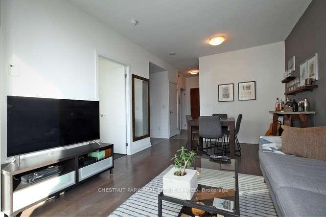 Front of Unit 421, 3 Market Street