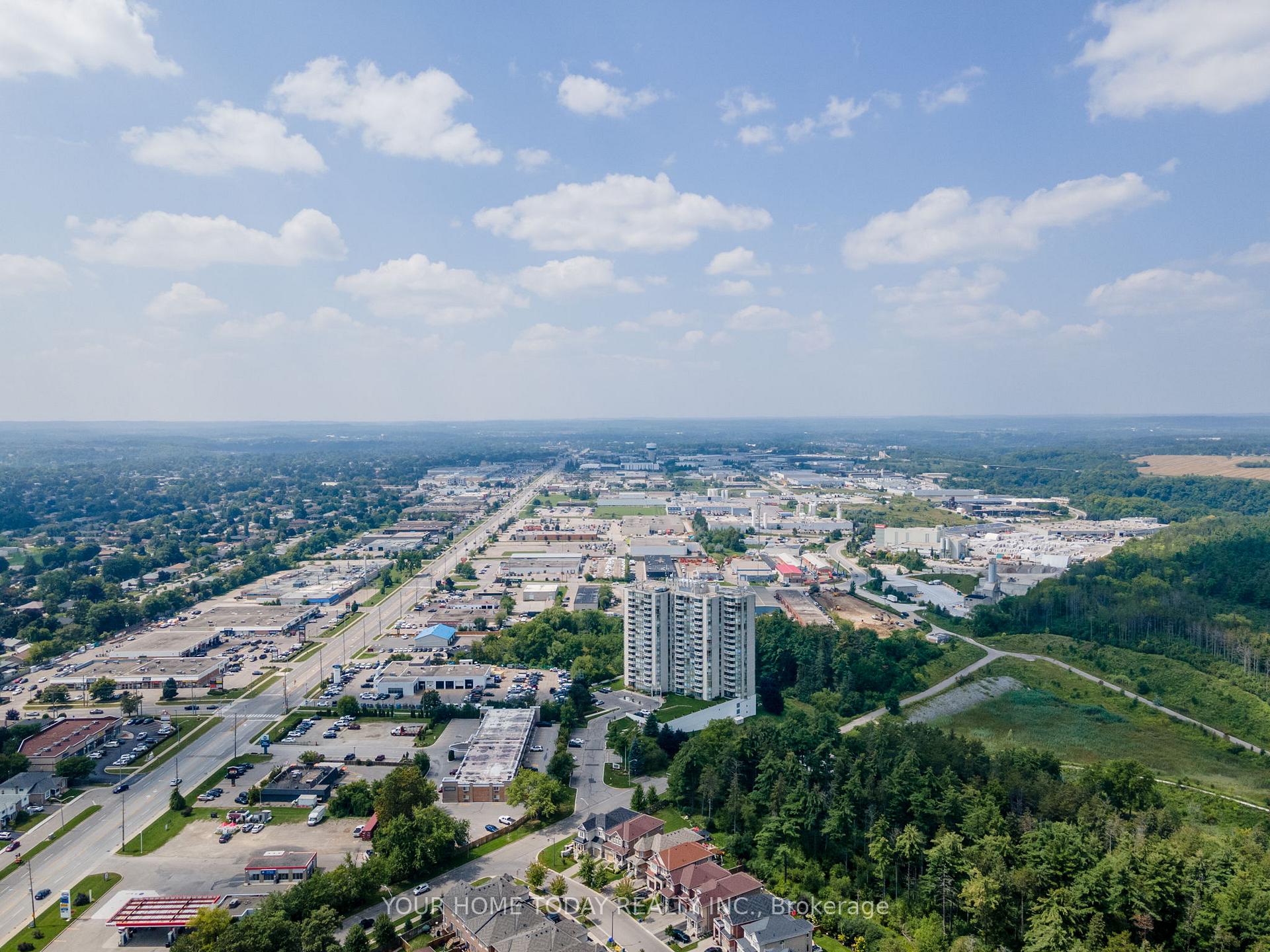 Photo 9 of Unit 506, 20 McFarlane Drive, Halton Hills, Georgetown — HOMEH