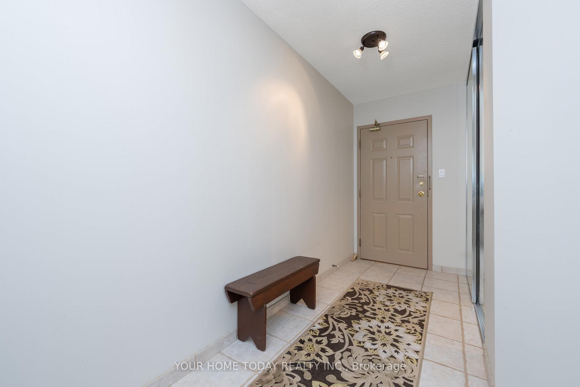 Photo 4 of Unit 506, 20 McFarlane Drive, Halton Hills, Georgetown — HOMEH