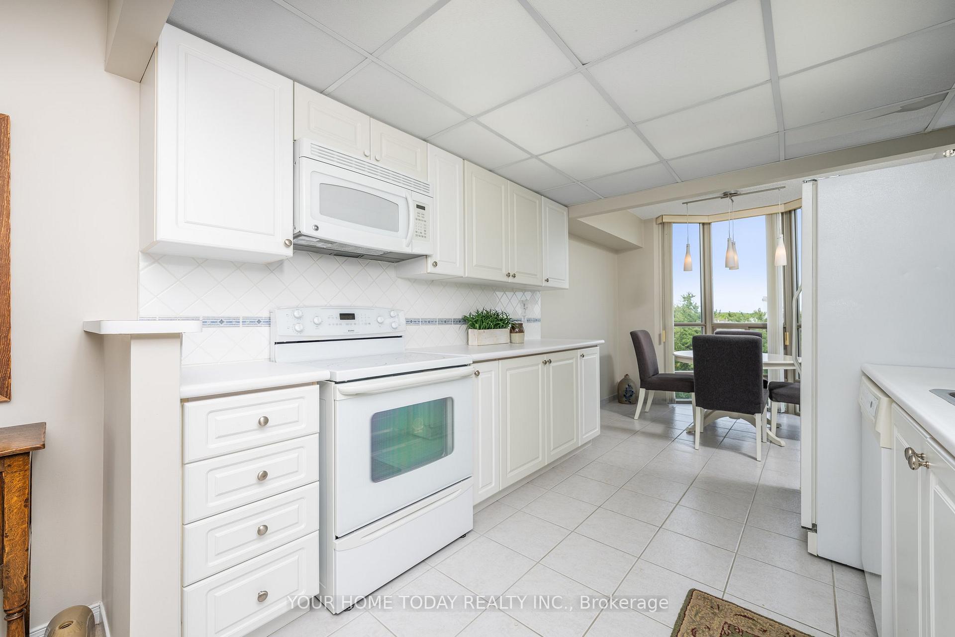 Photo 44 of Unit 506, 20 McFarlane Drive, Halton Hills, Georgetown — HOMEH
