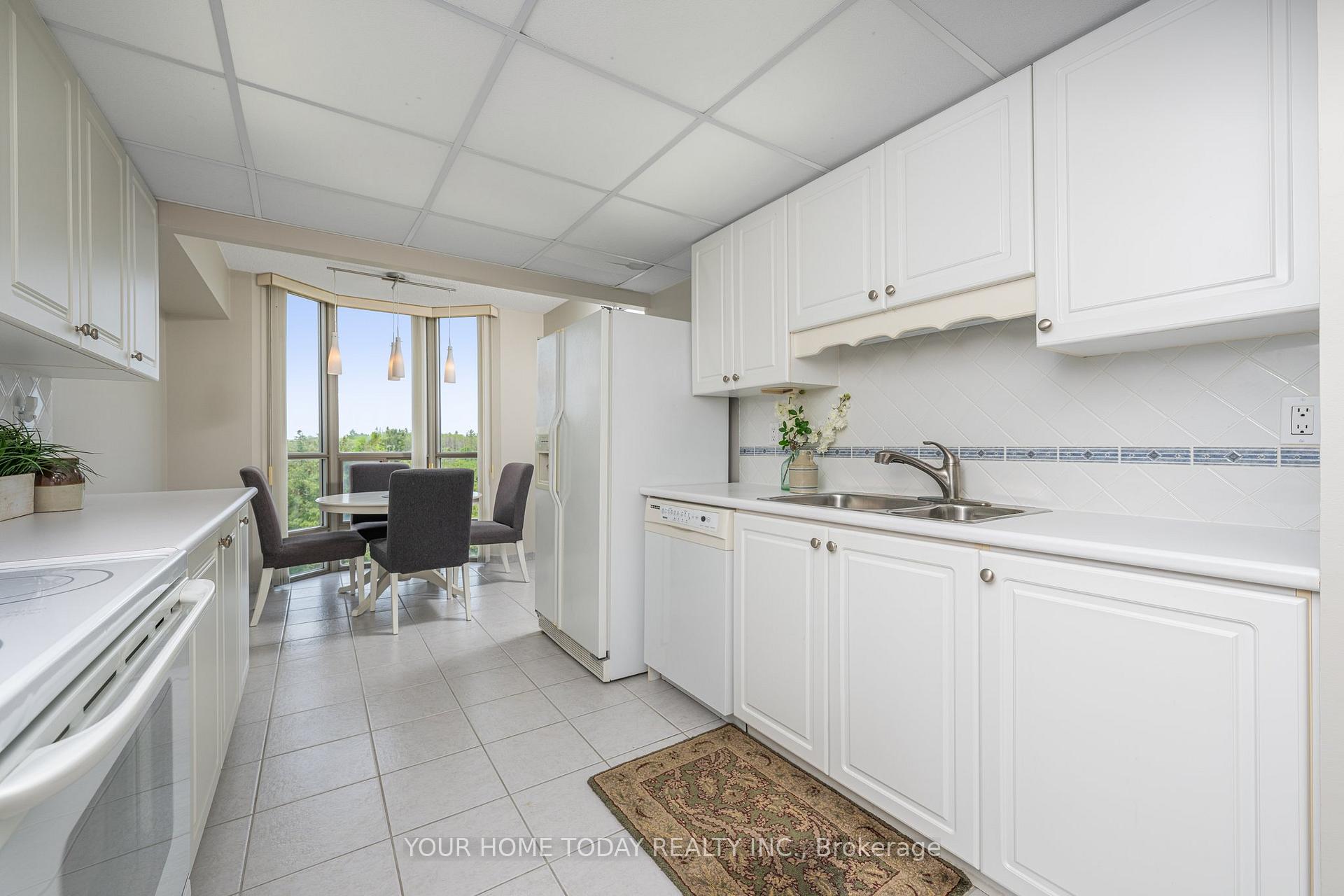 Photo 10 of Unit 506, 20 McFarlane Drive, Halton Hills, Georgetown — HOMEH