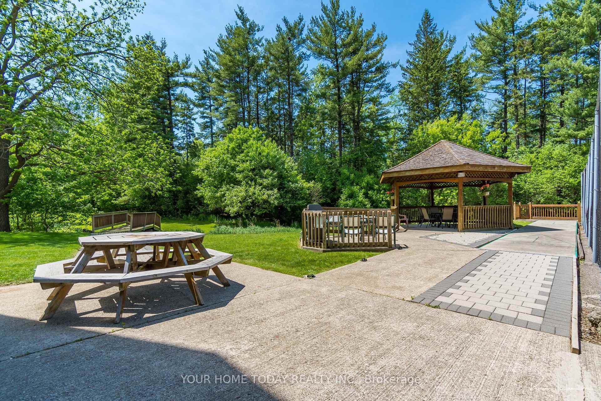 Photo 31 of Unit 506, 20 McFarlane Drive, Halton Hills, Georgetown — HOMEH