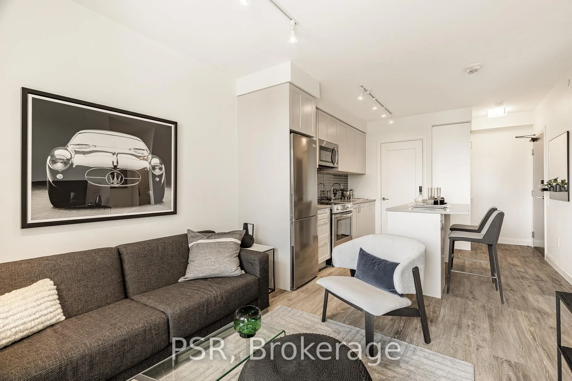 Front of Unit 1305, 71 Redpath Avenue
