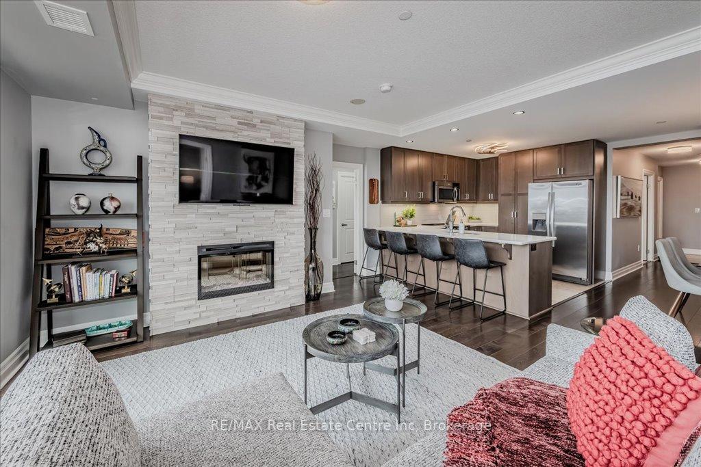 Photo 1 of Unit 1505, 150 Wellington Street E, Guelph, Downtown — HOMEH