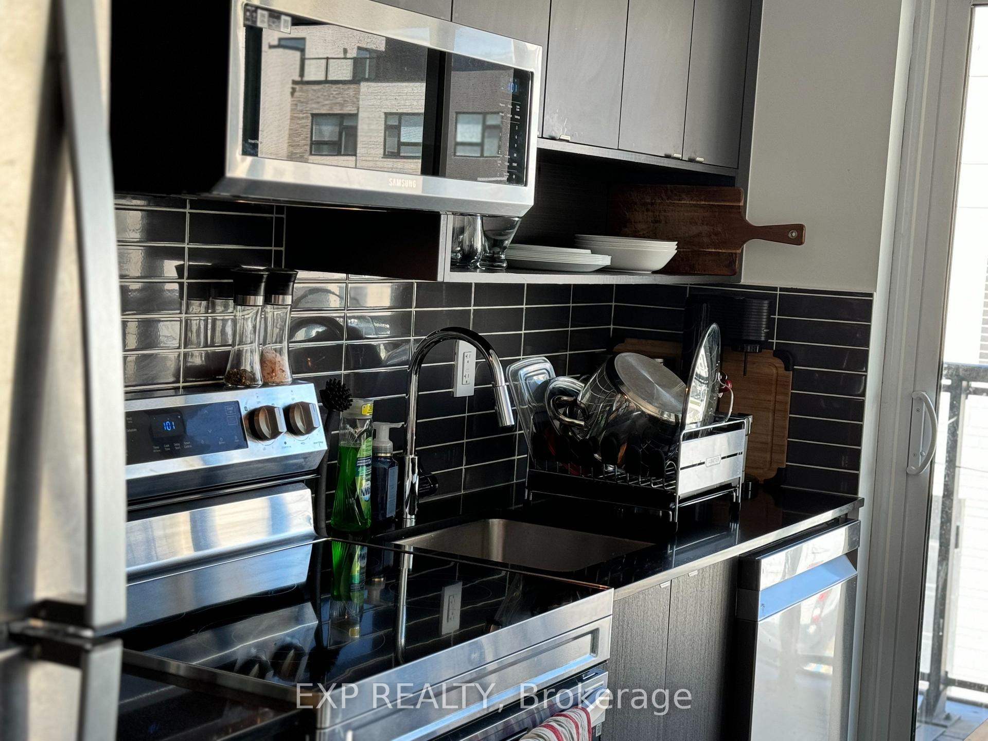 Photo 6 of Unit A212, 1117 Cooke Boulevard, Burlington, LaSalle — HOMEH