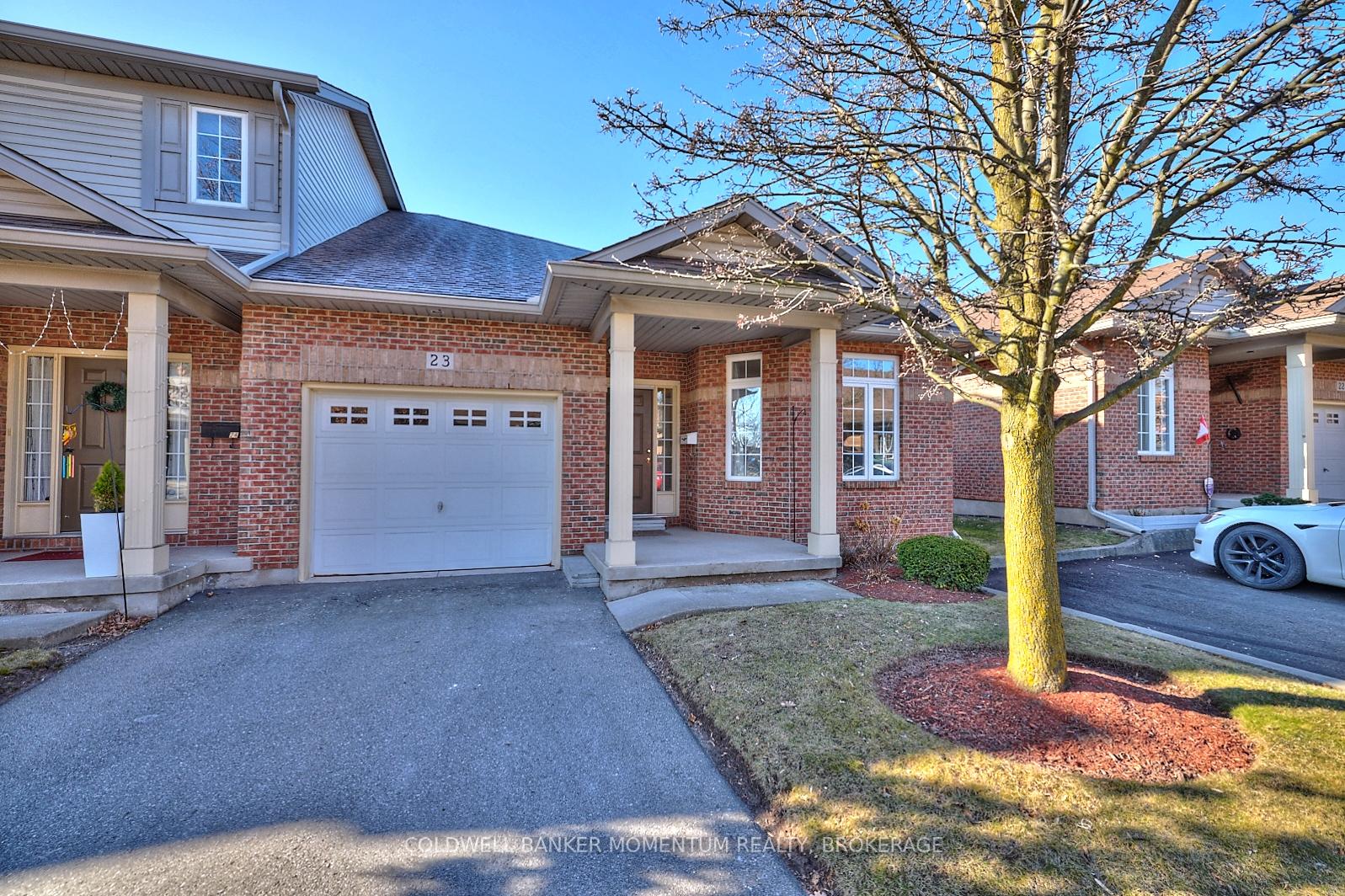 Front of Unit 23, 5595 Drummond Road