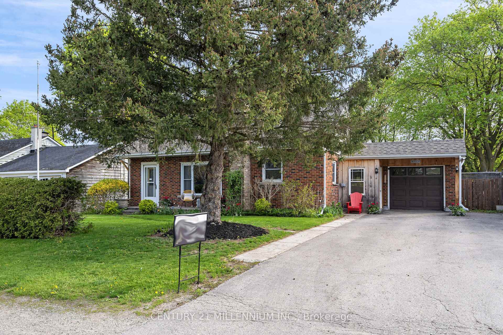 Photo 4 of 175 Daniel Street, Erin — HOMEH