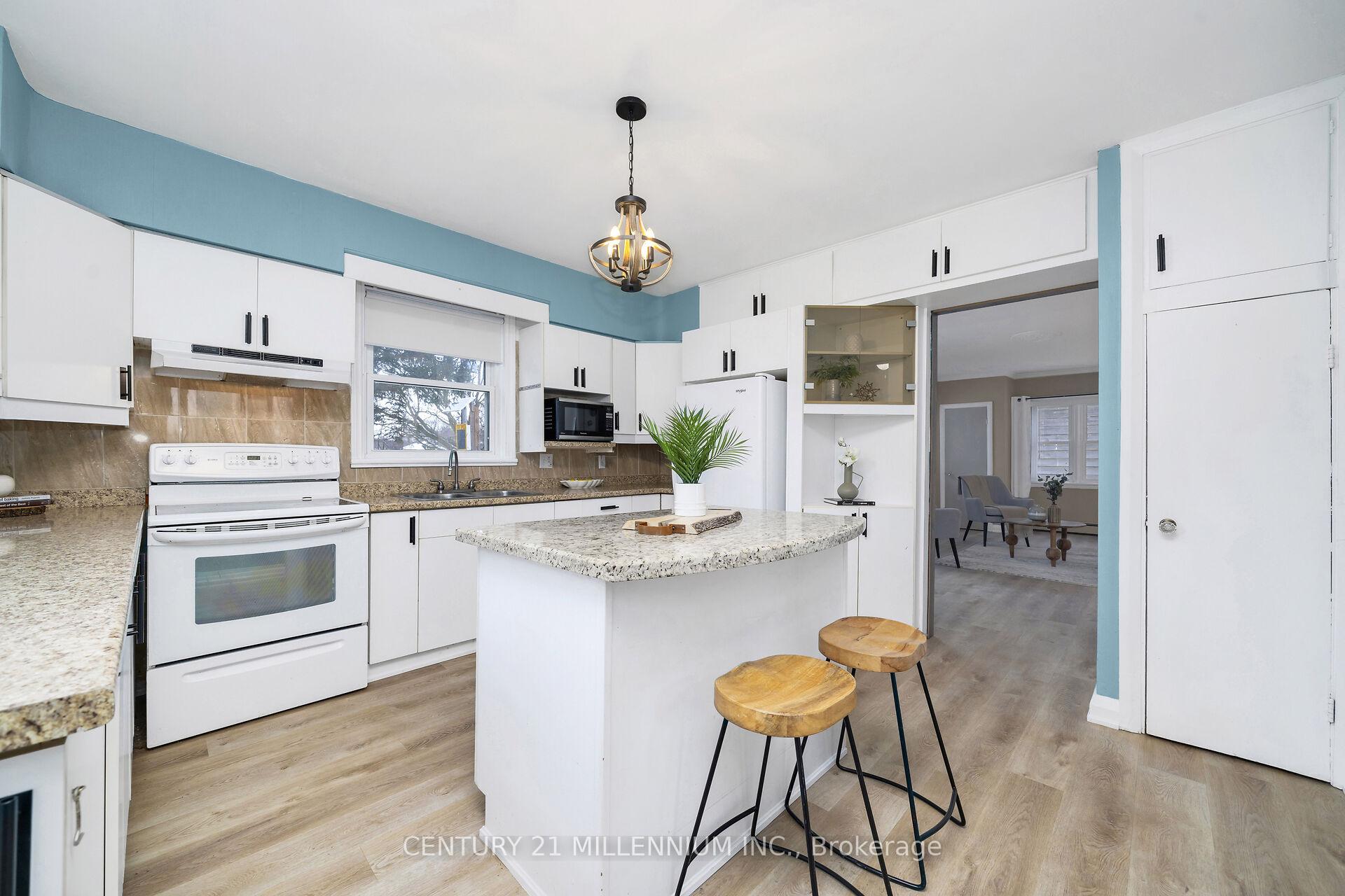 Photo 8 of 175 Daniel Street, Erin — HOMEH