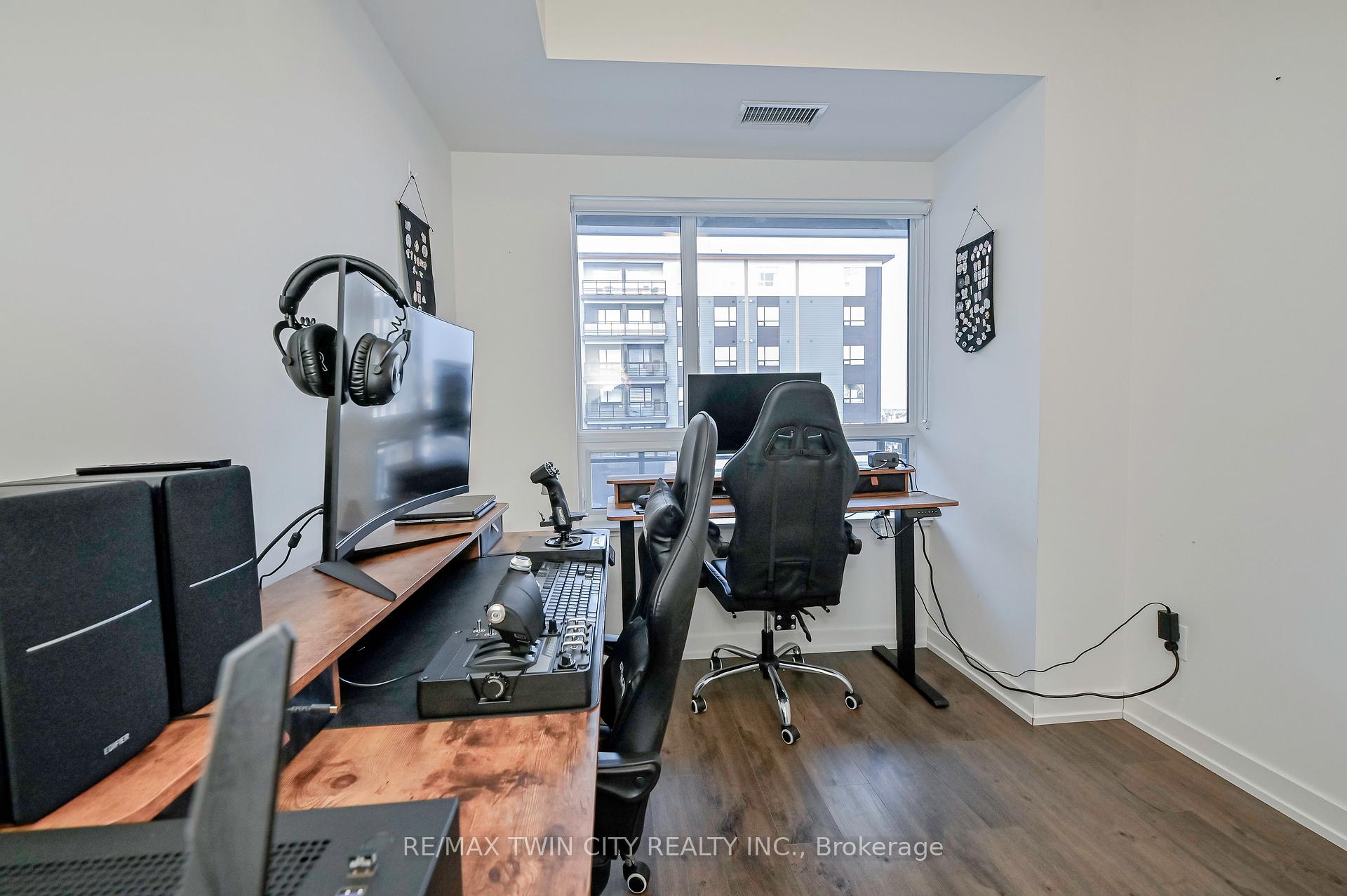 Photo 19 of Unit 303, 251 Northfield Drive E, Waterloo — HOMEH