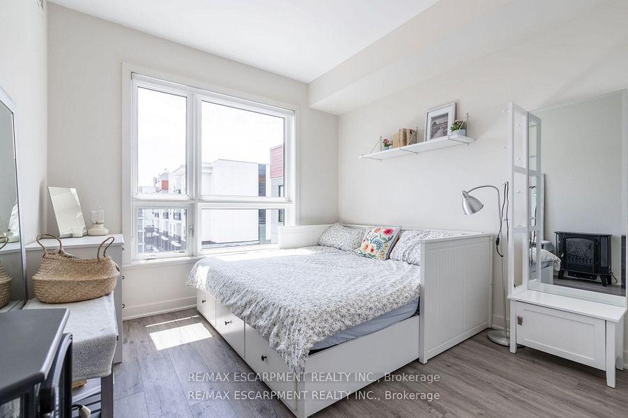 Photo 9 of Unit 512, 340 Plains Road E, Burlington, LaSalle — HOMEH