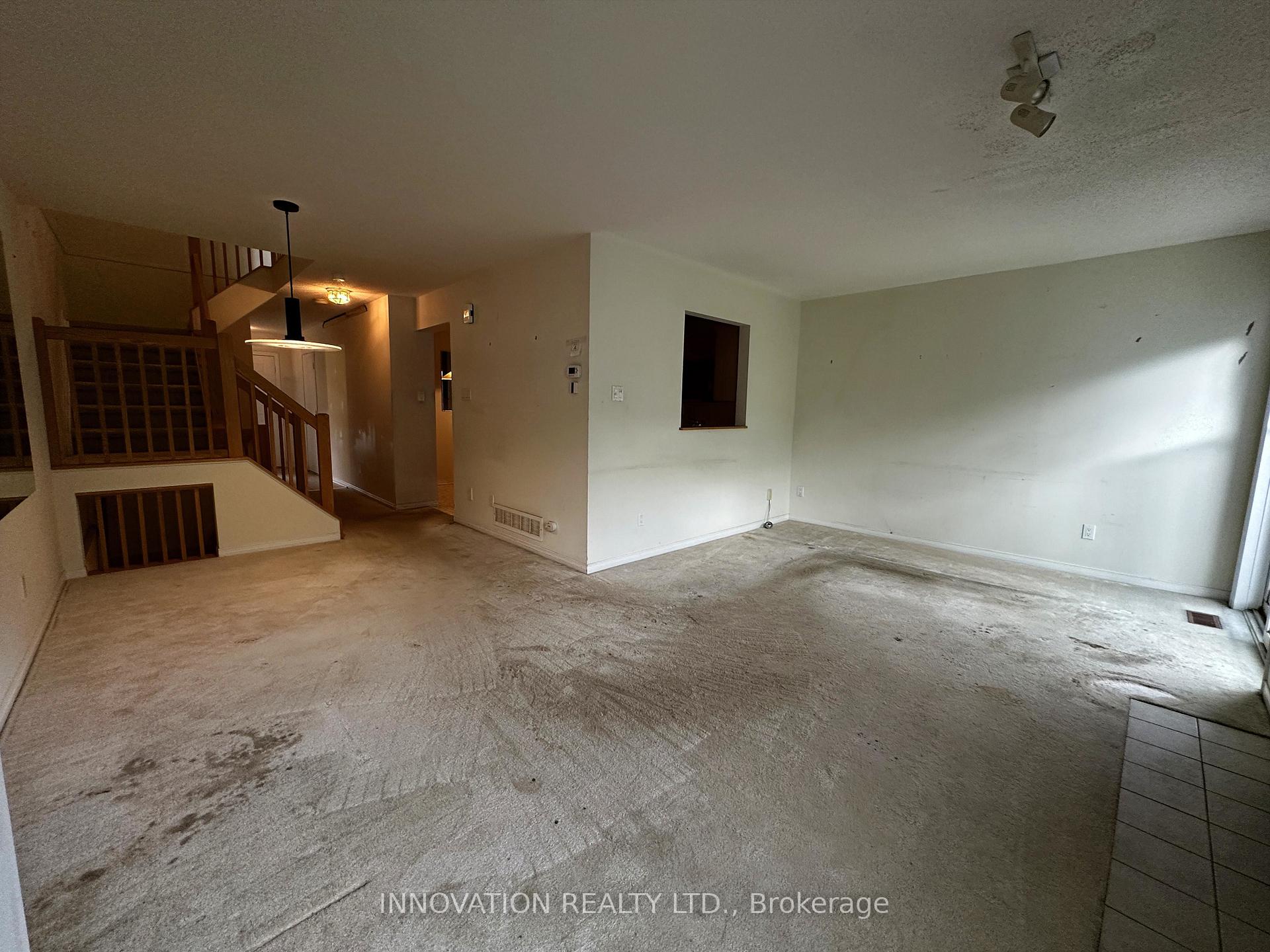 Photo 8 of 5 Roblyn Way, Ottawa, Barrhaven East — HOMEH