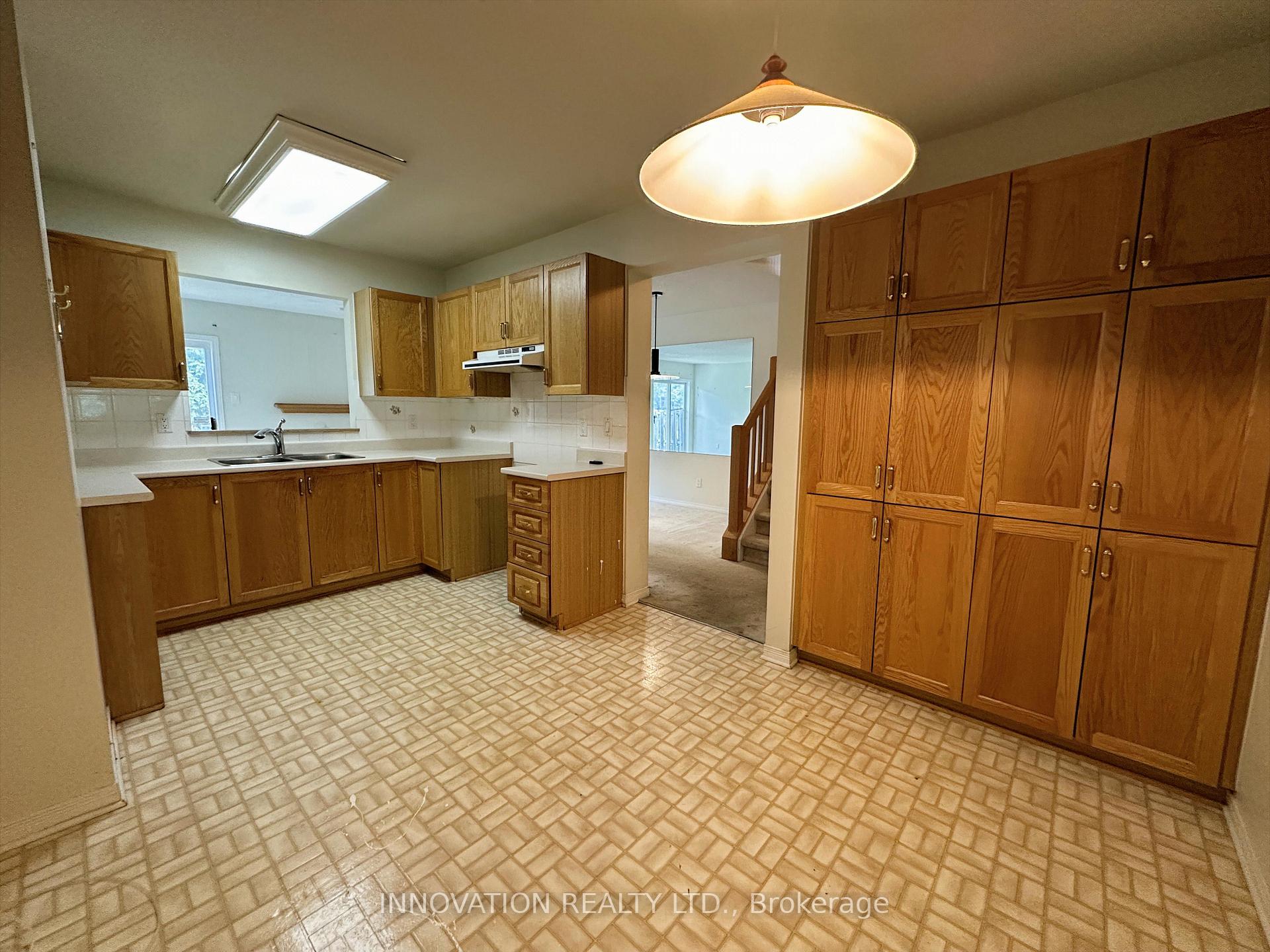 Photo 14 of 5 Roblyn Way, Ottawa, Barrhaven East — HOMEH
