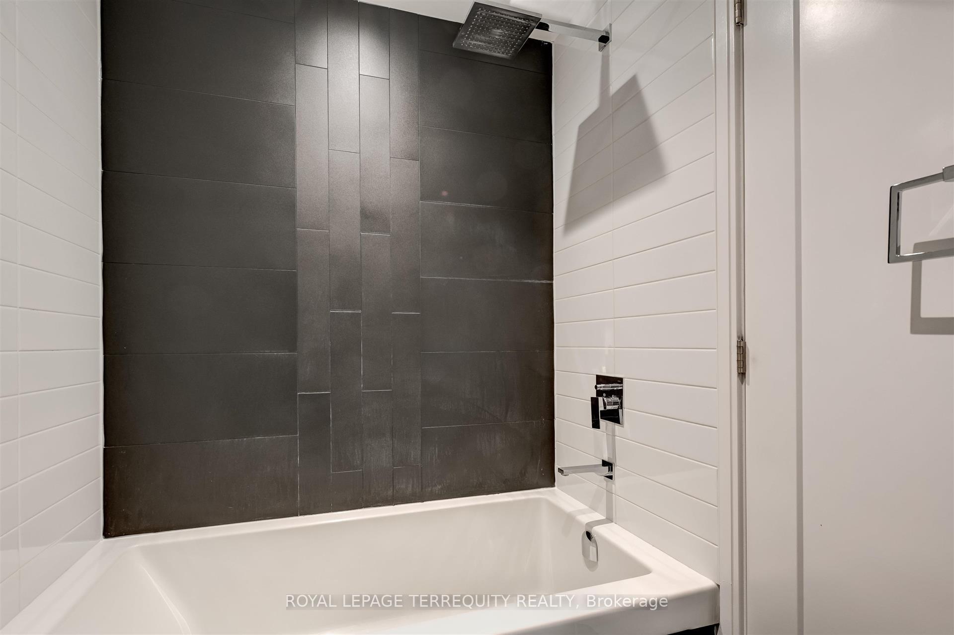 Photo 15 of Unit 2607, 88 Scott Street, Toronto, Church-Yonge Corridor — HOMEH