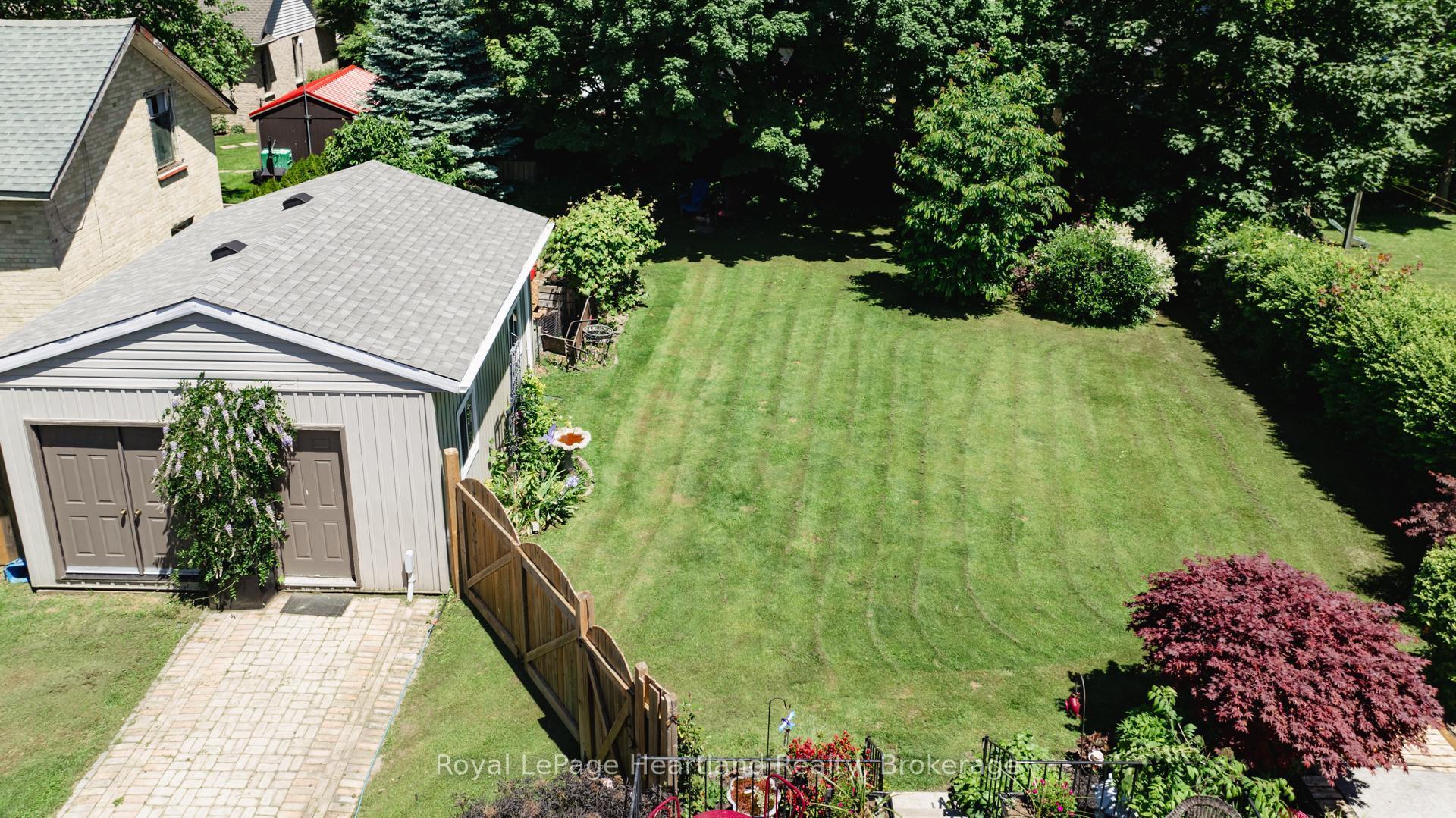 Photo 3 of 71 Rattenbury Street E, Central Huron, Clinton — HOMEH