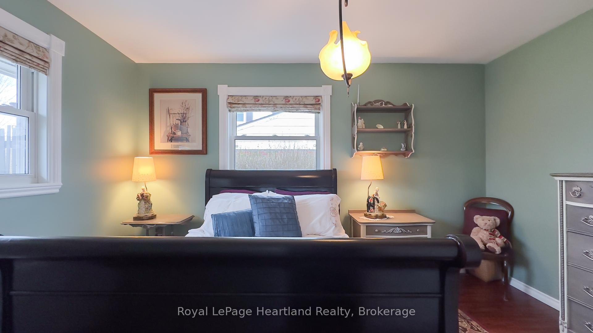 Photo 35 of 71 Rattenbury Street E, Central Huron, Clinton — HOMEH