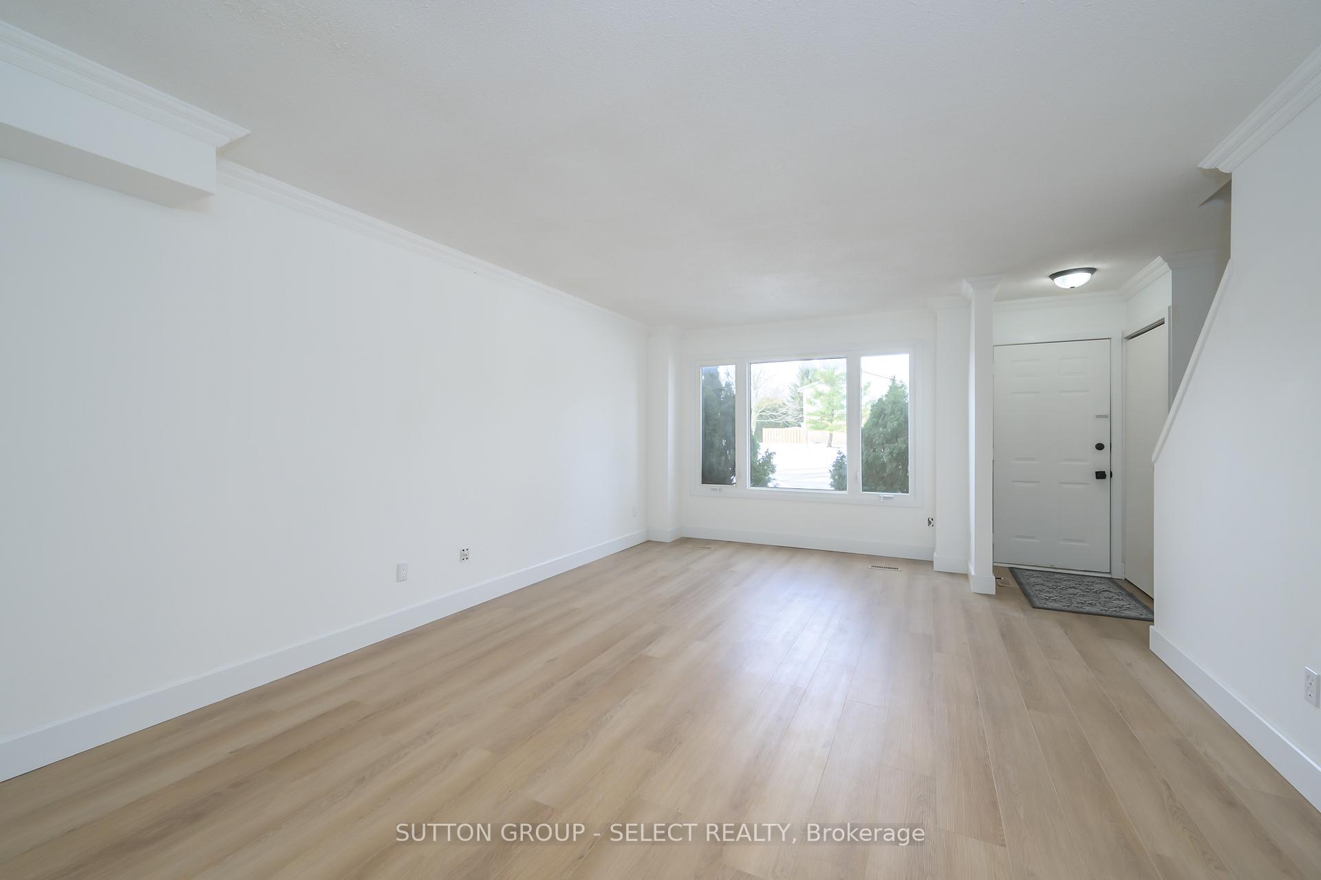 Photo 4 of Unit 6, 75 Gatewood Place, London, East A — HOMEH