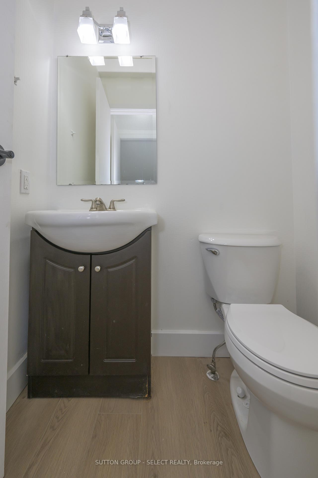 Photo 13 of Unit 6, 75 Gatewood Place, London, East A — HOMEH