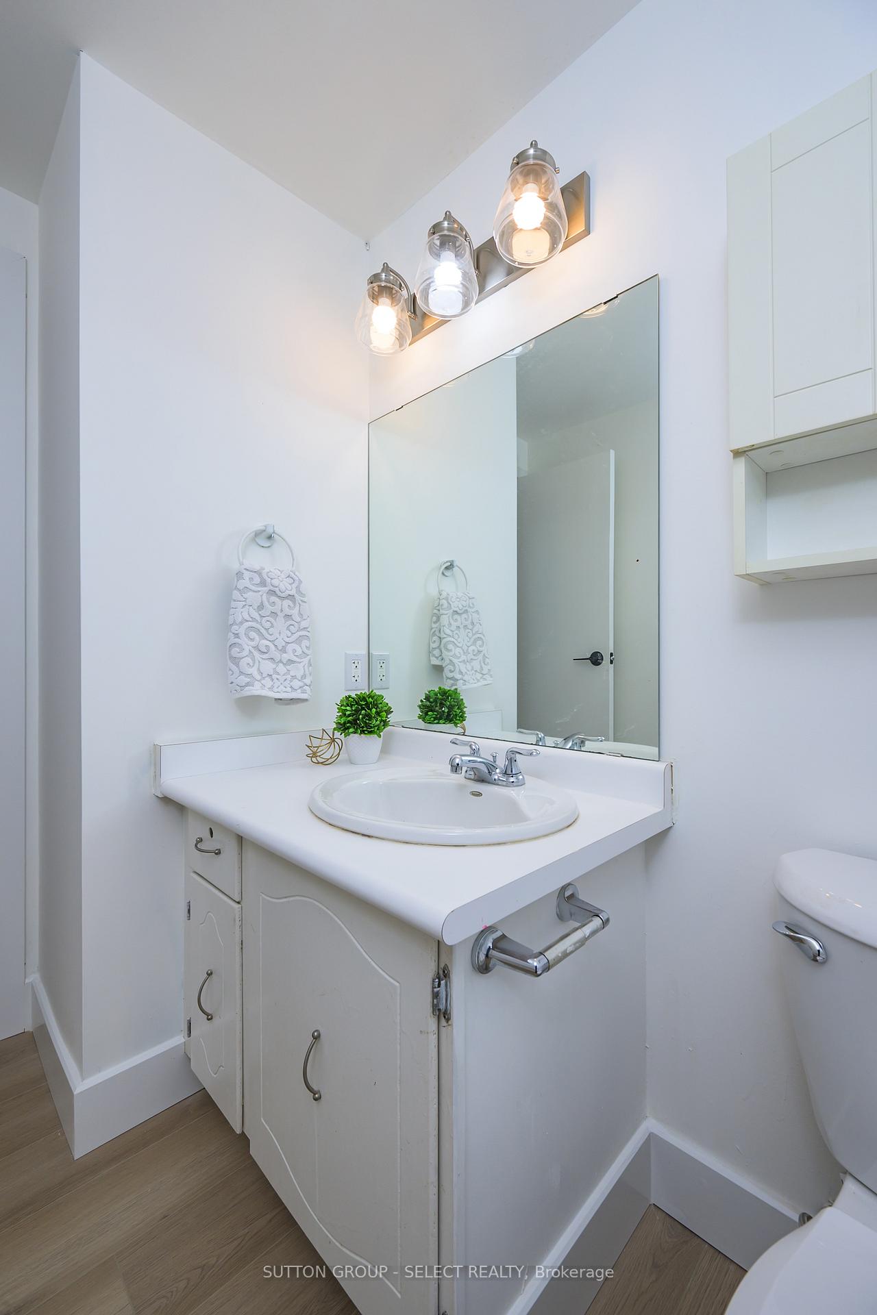 Photo 21 of Unit 6, 75 Gatewood Place, London, East A — HOMEH