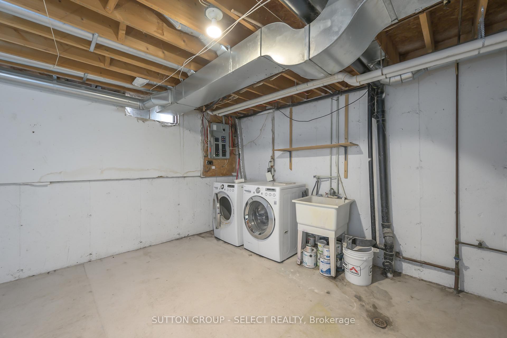 Photo 26 of Unit 6, 75 Gatewood Place, London, East A — HOMEH