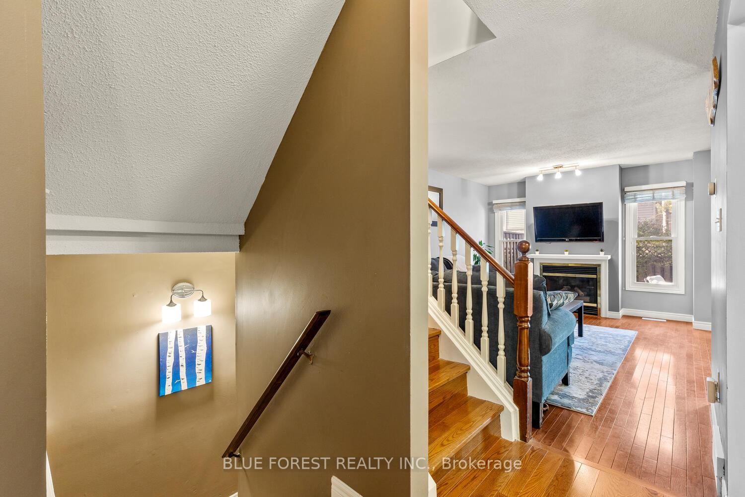 Photo 6 of Unit 65, 1199 Hamilton Road, London, East P — HOMEH