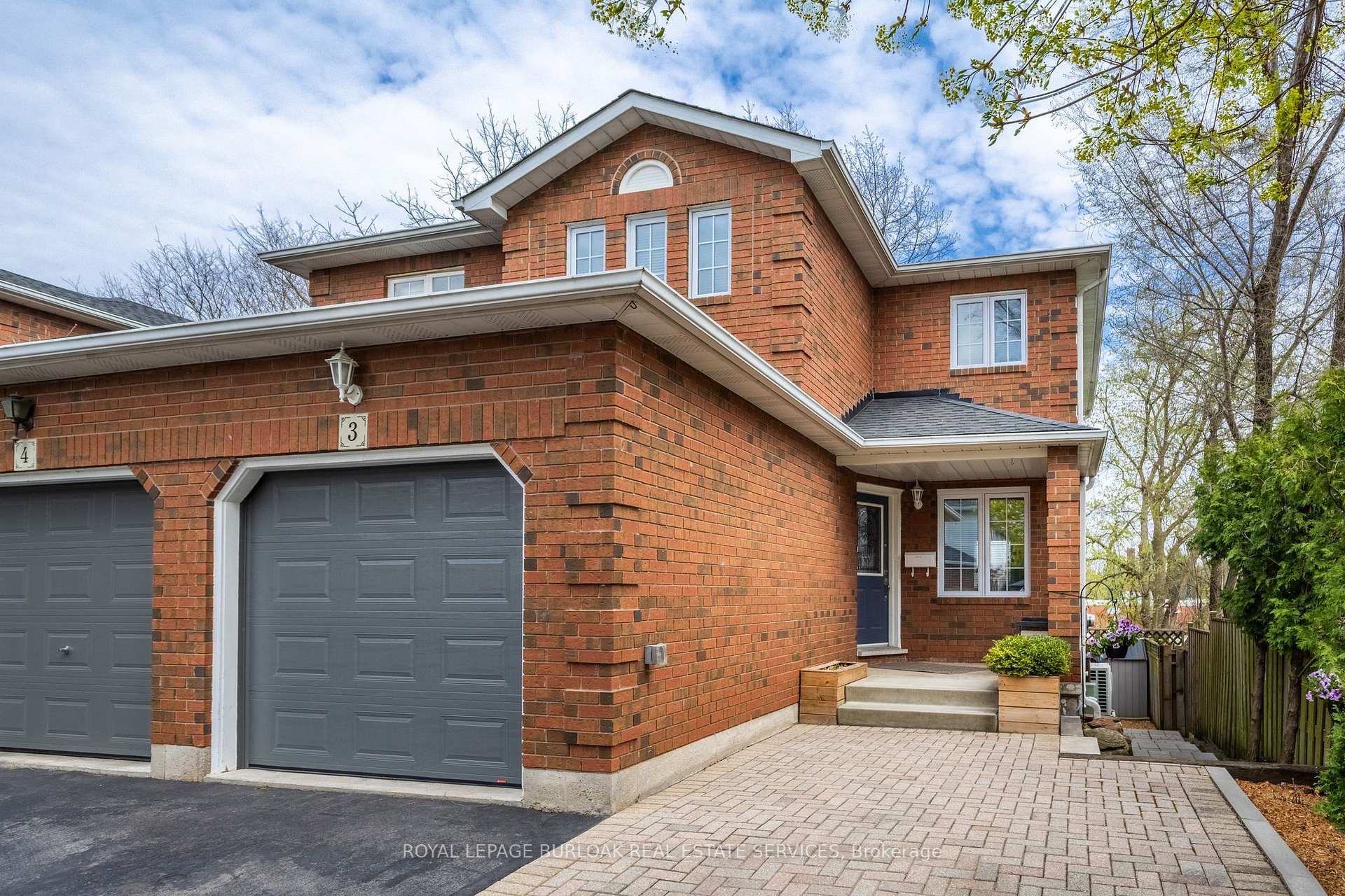 Photo 3 of Unit 3, 146 Plains Road E, Burlington, LaSalle — HOMEH