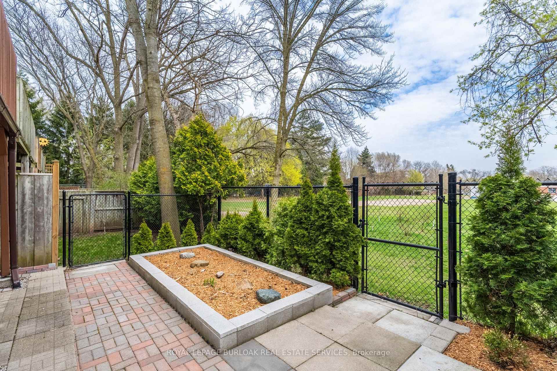 Photo 36 of Unit 3, 146 Plains Road E, Burlington, LaSalle — HOMEH
