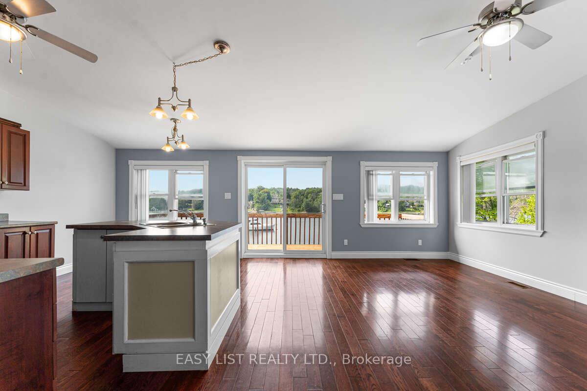Photo 10 of 1108 Bayview Drive, Ottawa, Constance Bay — HOMEH