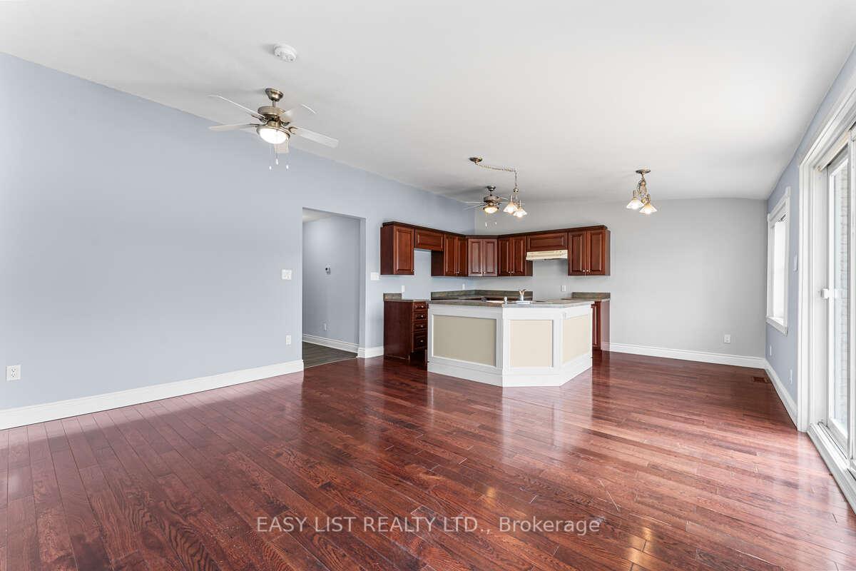 Photo 12 of 1108 Bayview Drive, Ottawa, Constance Bay — HOMEH