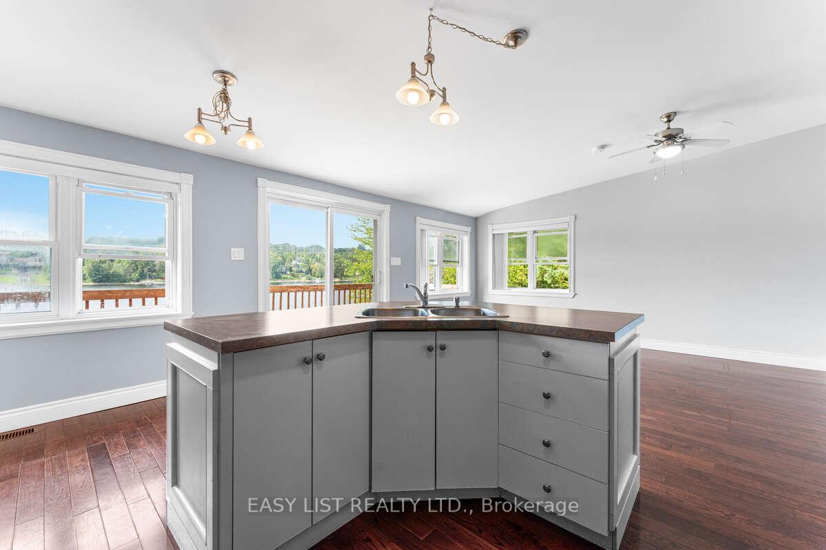 Photo 16 of 1108 Bayview Drive, Ottawa, Constance Bay — HOMEH
