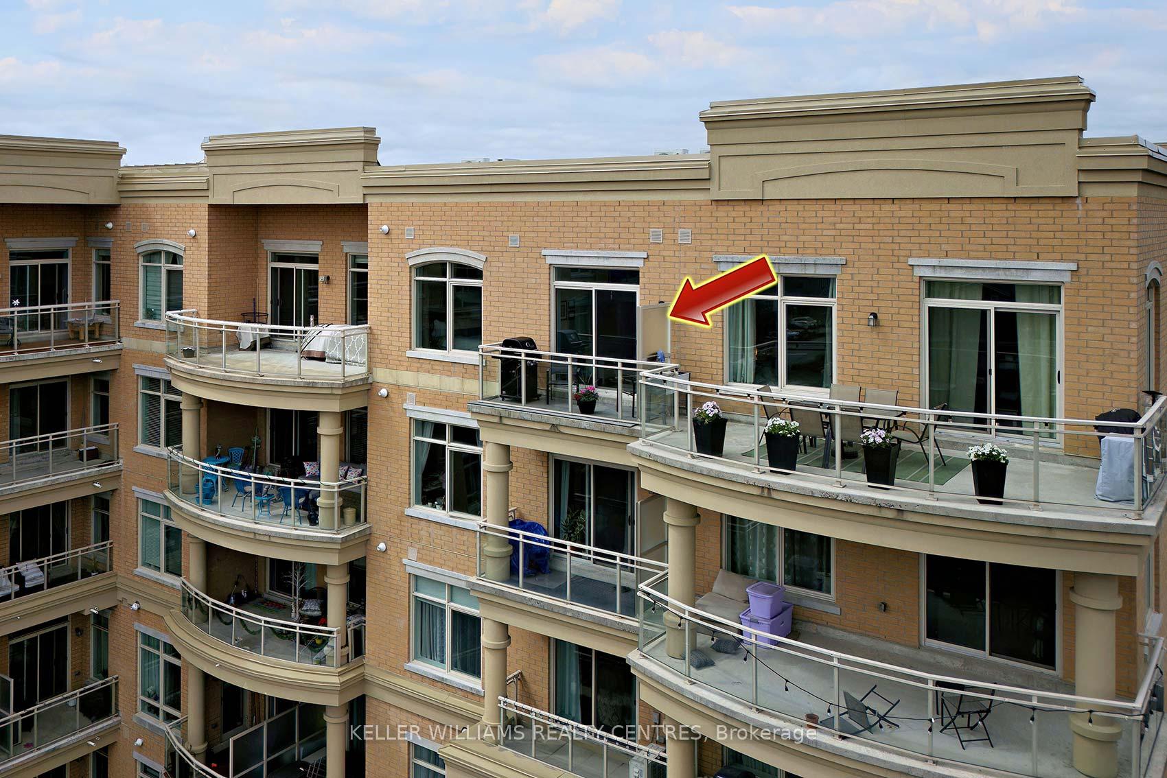 Photo 19 of Unit 702A, 15277 Yonge Street, Aurora, Aurora Village — HOMEH