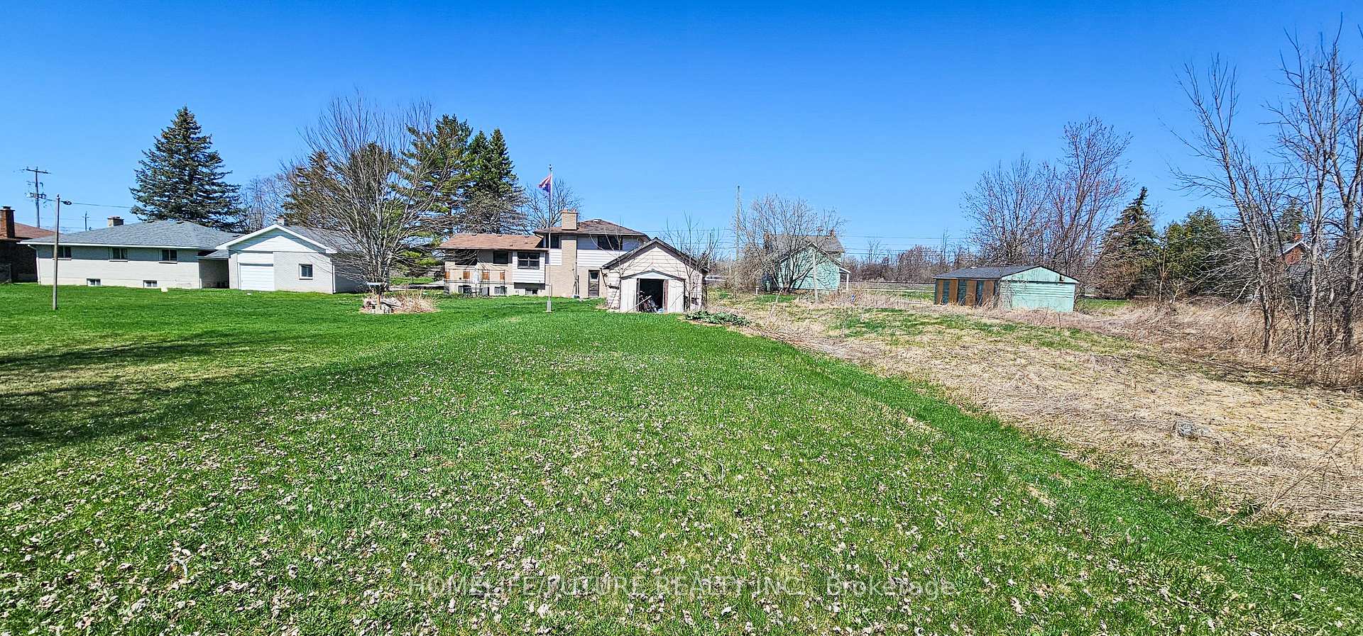 Photo 30 of 437 Moira Street W, Belleville, Belleville Ward — HOMEH
