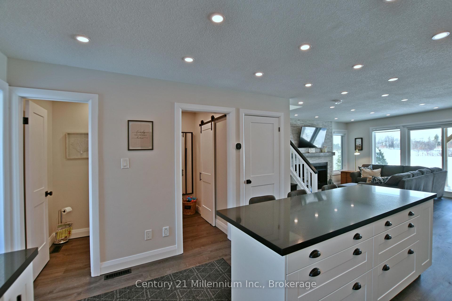 Photo 6 of Unit 42, 133 Fairway Crescent, Collingwood — HOMEH