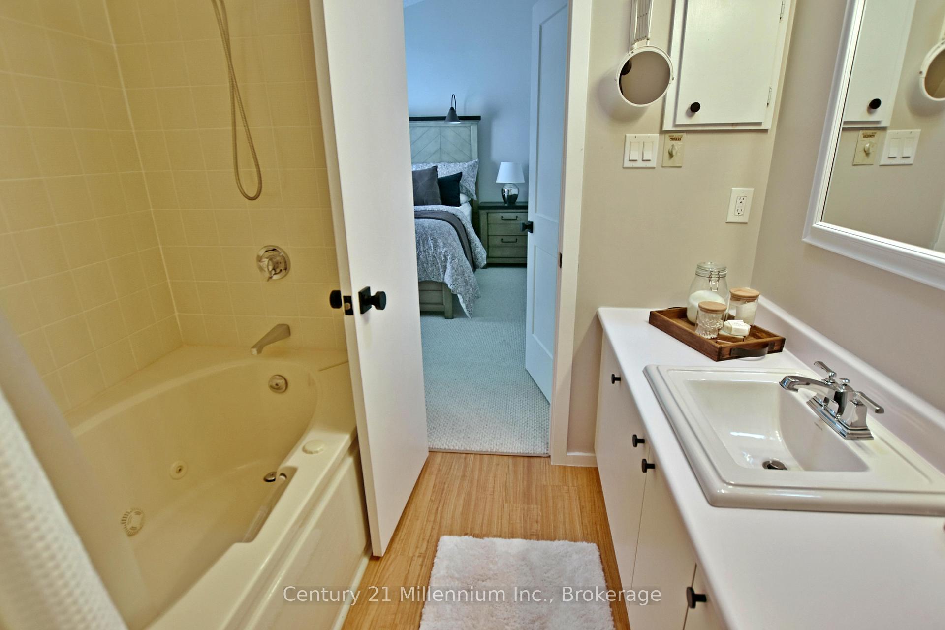Photo 28 of Unit 42, 133 Fairway Crescent, Collingwood — HOMEH