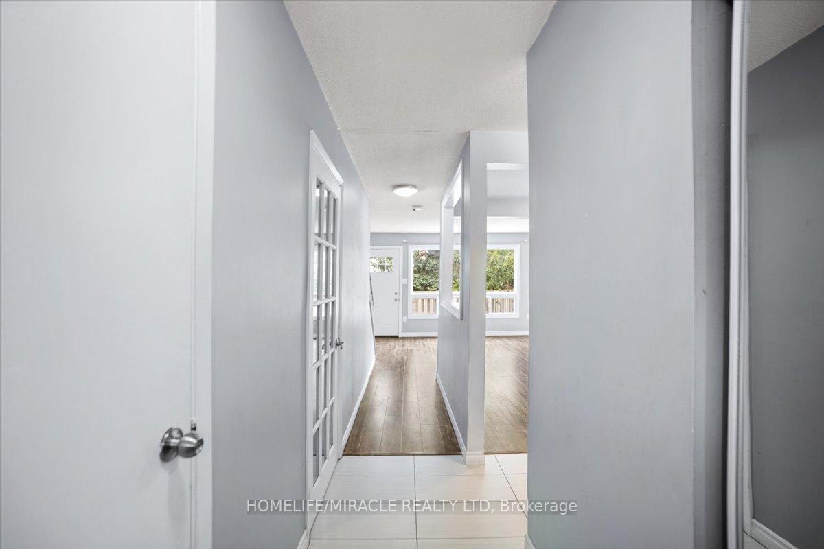 Photo 6 of Unit 22, 120 Quigley Road, Hamilton, Vincent — HOMEH