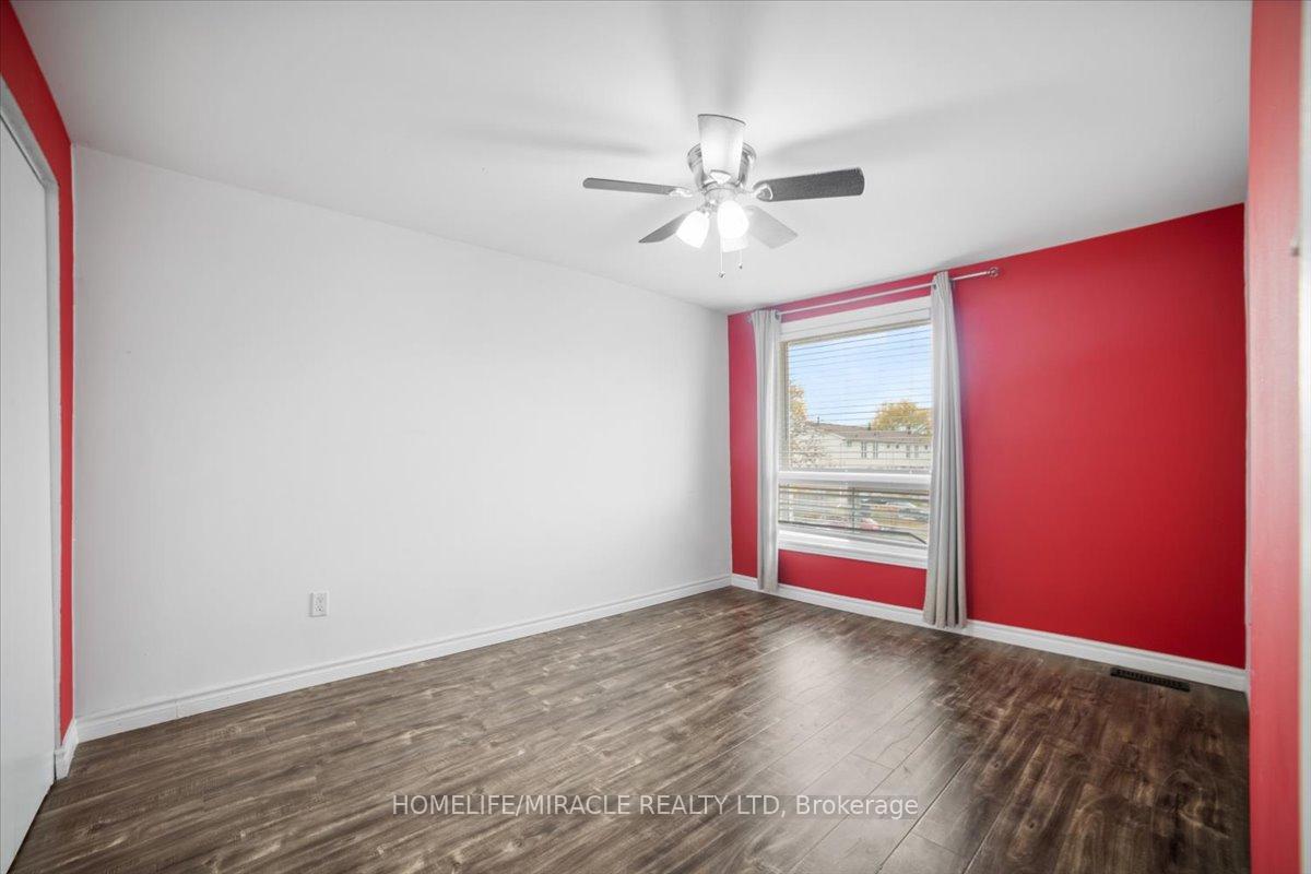 Photo 17 of Unit 22, 120 Quigley Road, Hamilton, Vincent — HOMEH