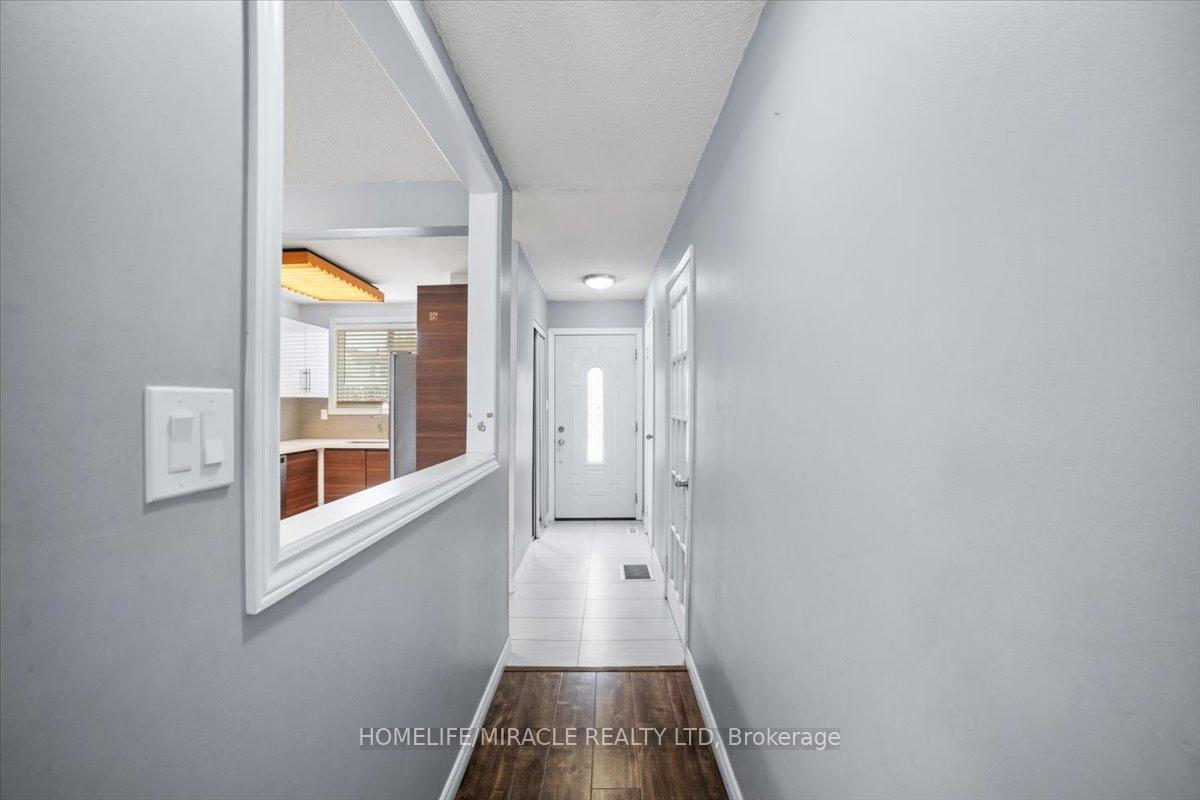 Photo 24 of Unit 22, 120 Quigley Road, Hamilton, Vincent — HOMEH
