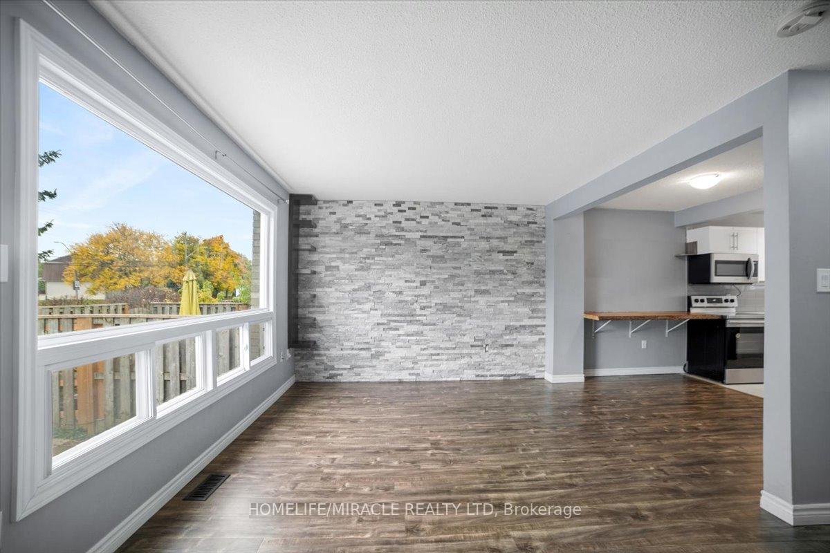 Photo 29 of Unit 22, 120 Quigley Road, Hamilton, Vincent — HOMEH