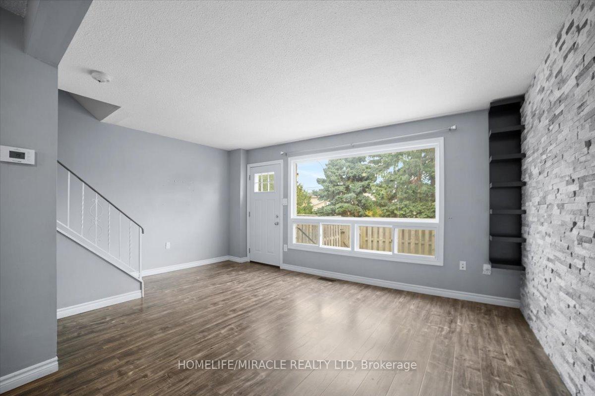 Photo 33 of Unit 22, 120 Quigley Road, Hamilton, Vincent — HOMEH