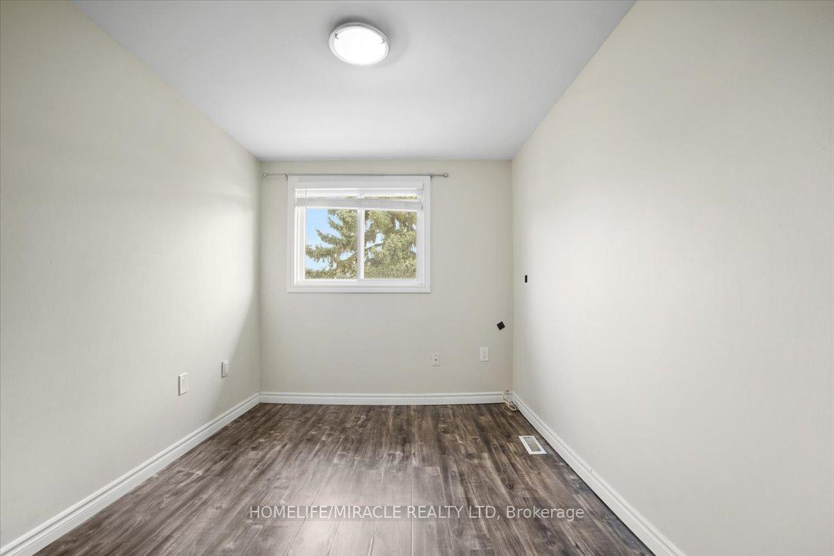 Photo 40 of Unit 22, 120 Quigley Road, Hamilton, Vincent — HOMEH