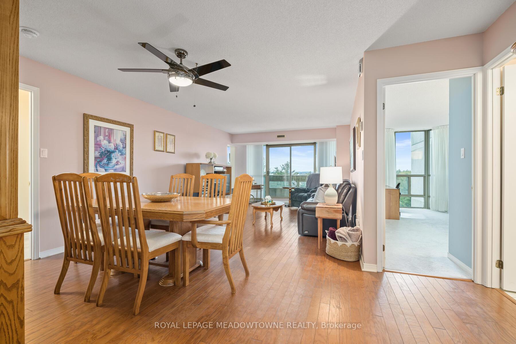 Photo 9 of Unit 602, 20 McFarlane Drive, Halton Hills, Georgetown — HOMEH