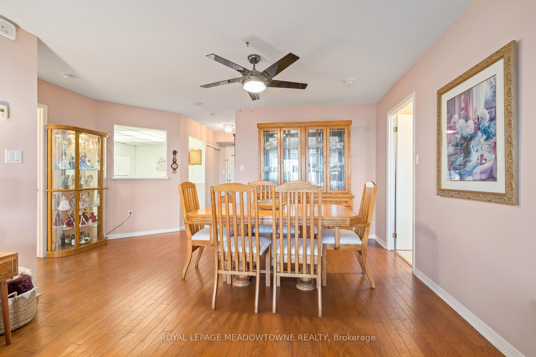 Photo 12 of Unit 602, 20 McFarlane Drive, Halton Hills, Georgetown — HOMEH