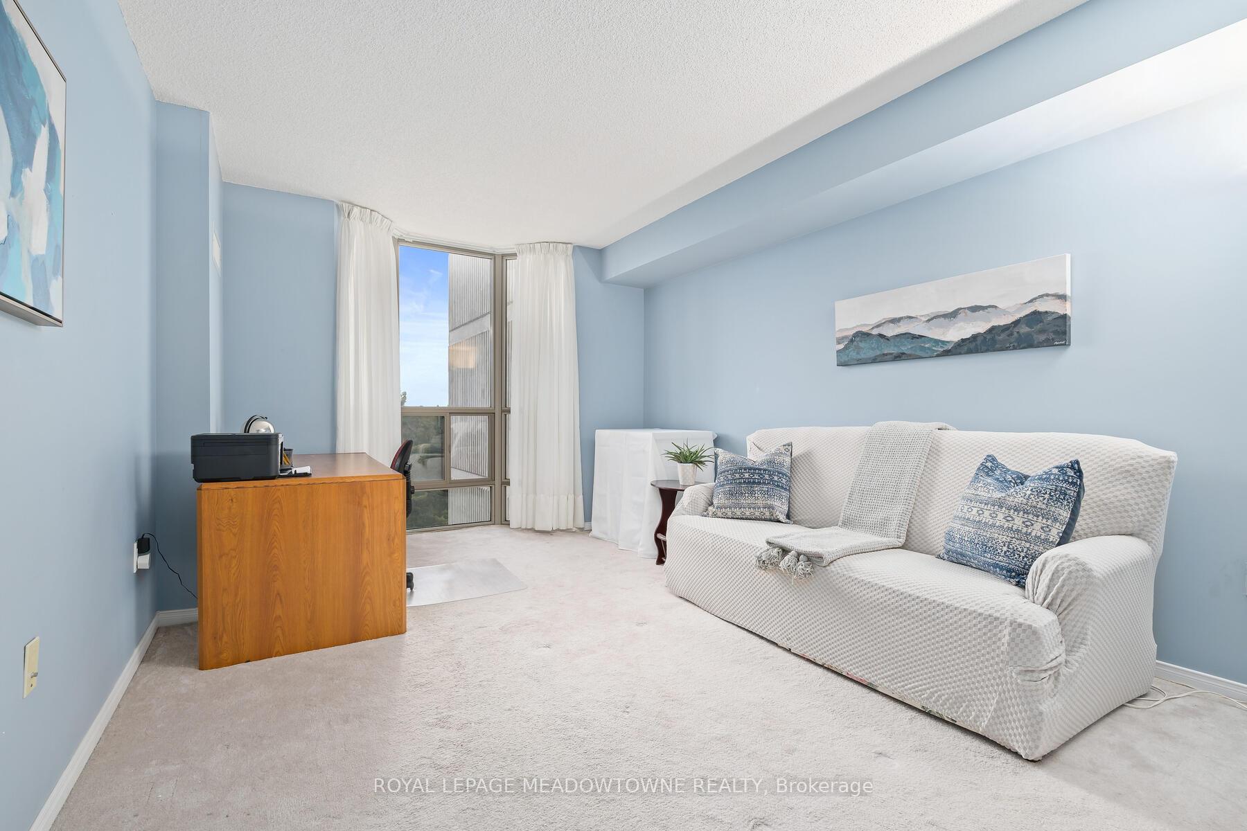 Photo 25 of Unit 602, 20 McFarlane Drive, Halton Hills, Georgetown — HOMEH