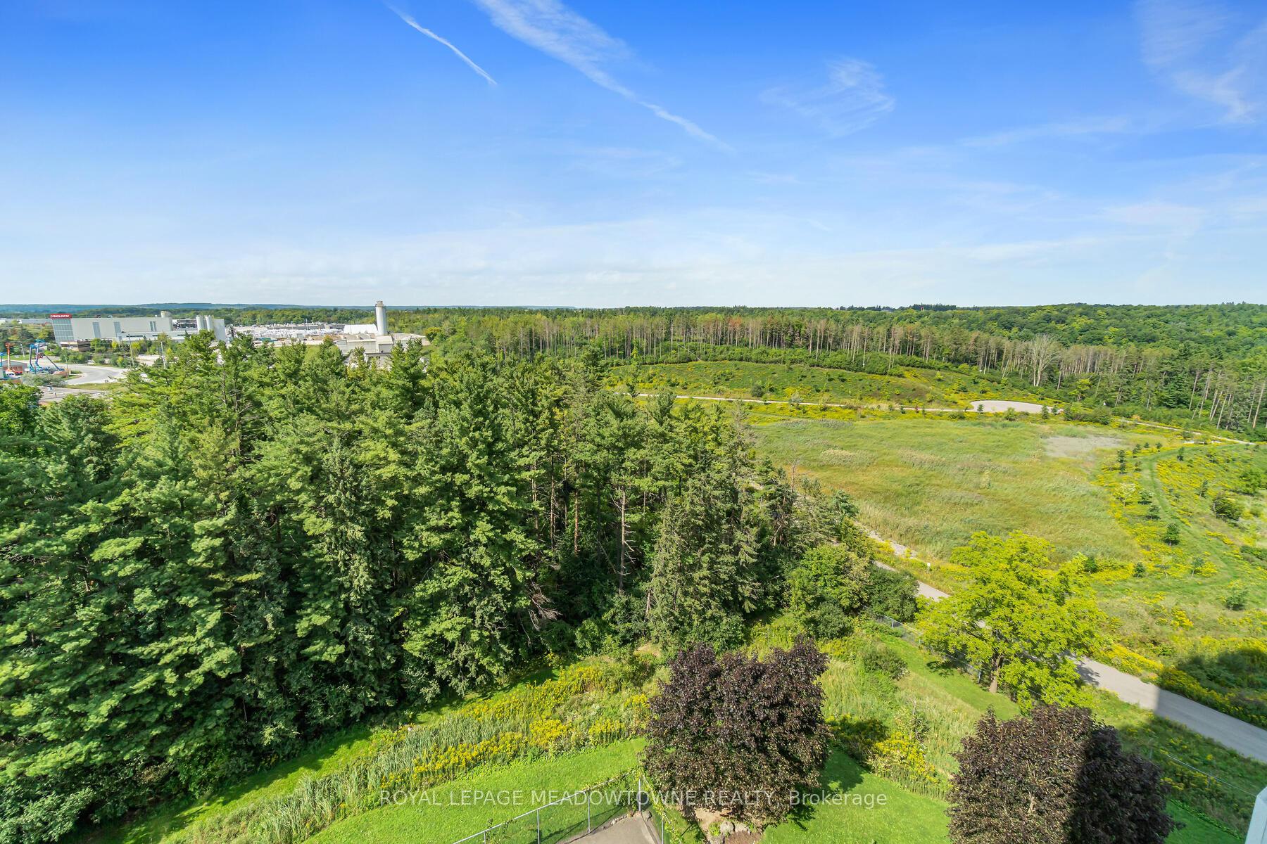 Photo 31 of Unit 602, 20 McFarlane Drive, Halton Hills, Georgetown — HOMEH