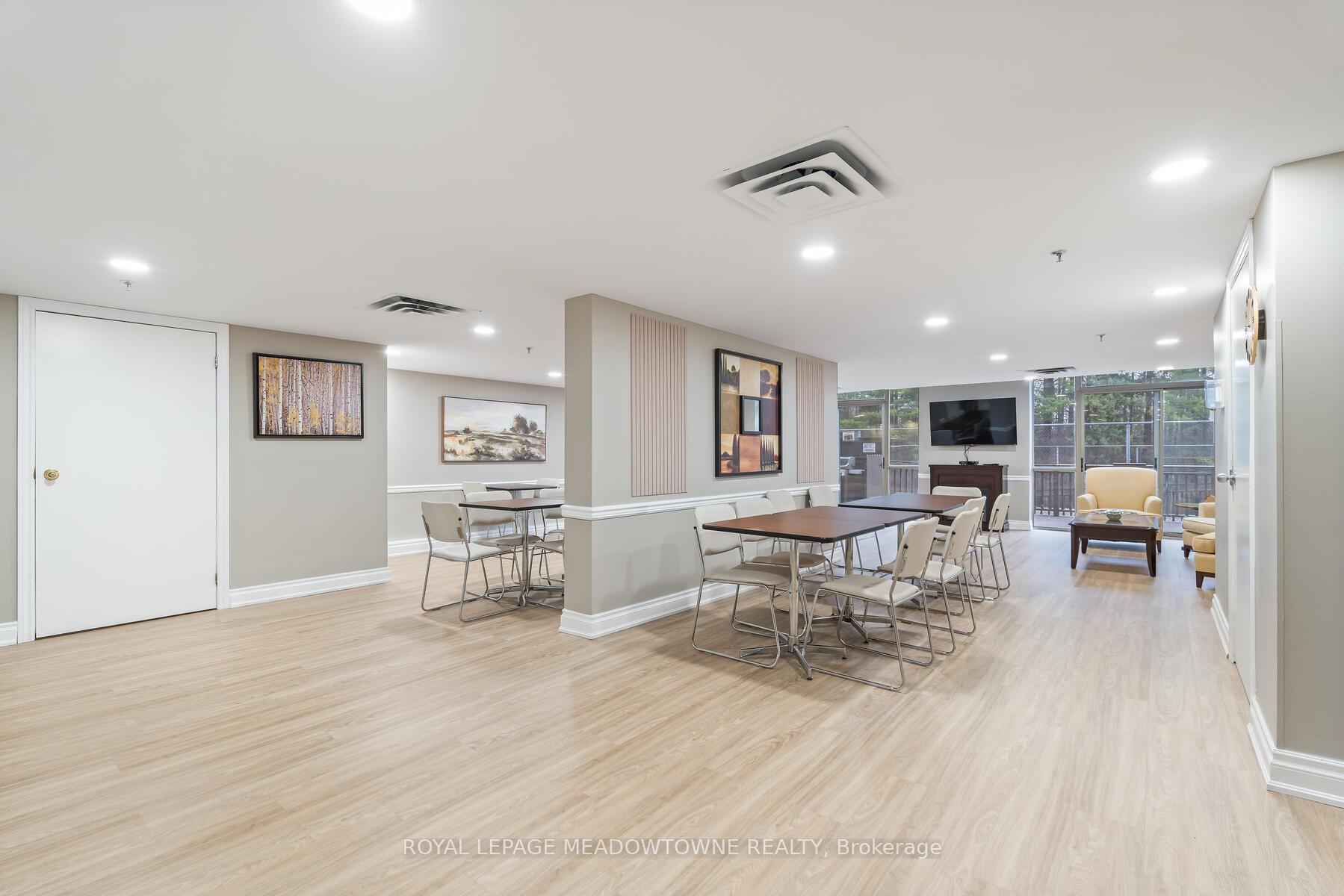 Photo 38 of Unit 602, 20 McFarlane Drive, Halton Hills, Georgetown — HOMEH