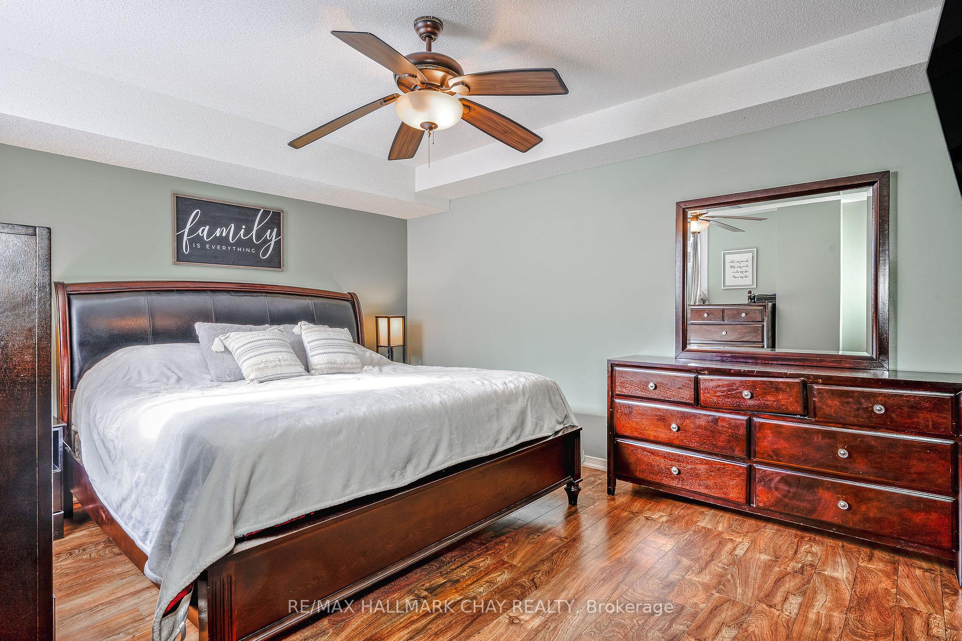Photo 16 of Unit 8, 17 Cheltenham Road, Barrie, Georgian Drive — HOMEH