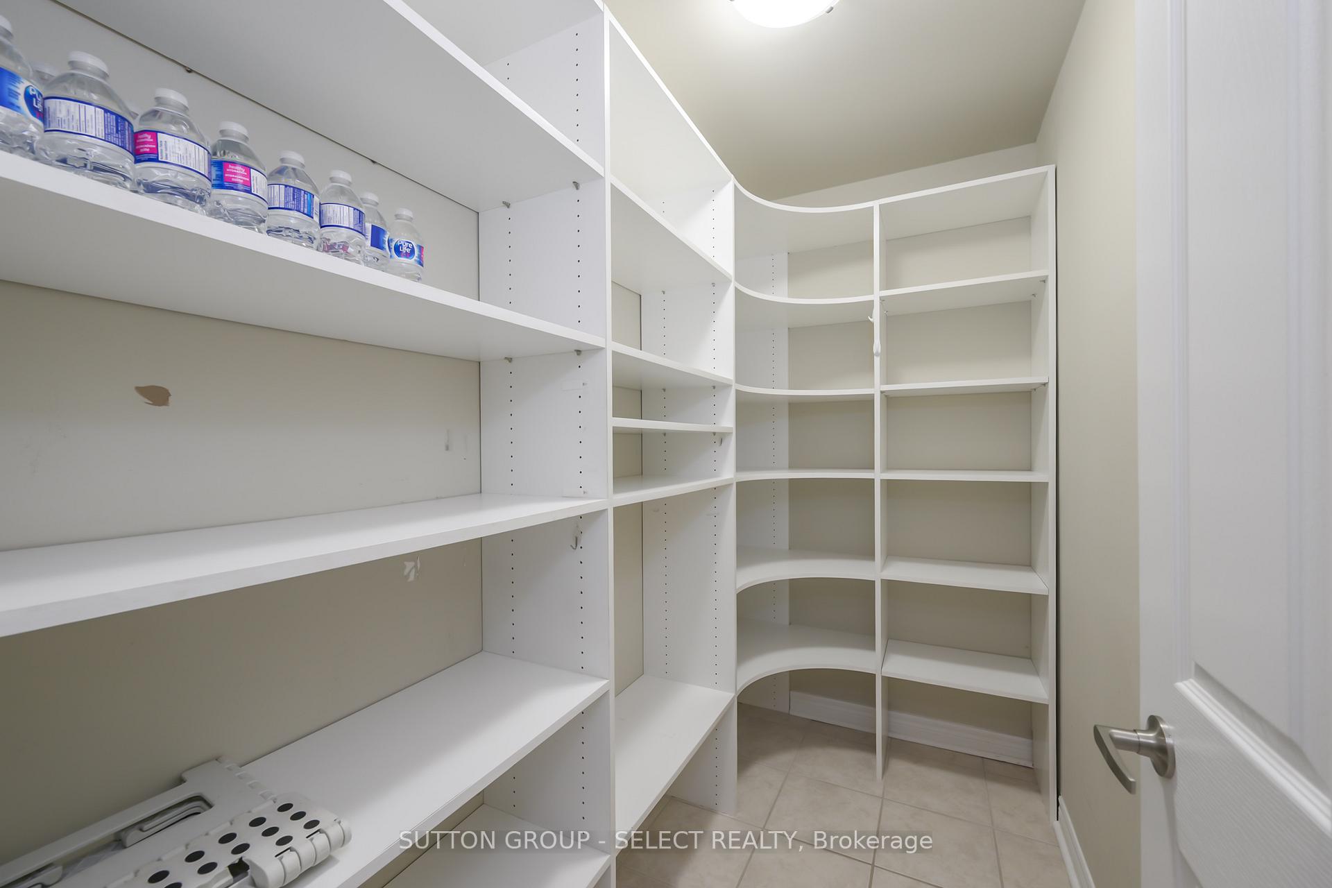 Photo 20 of Unit 507, 1030 Coronation Drive, London, North I — HOMEH