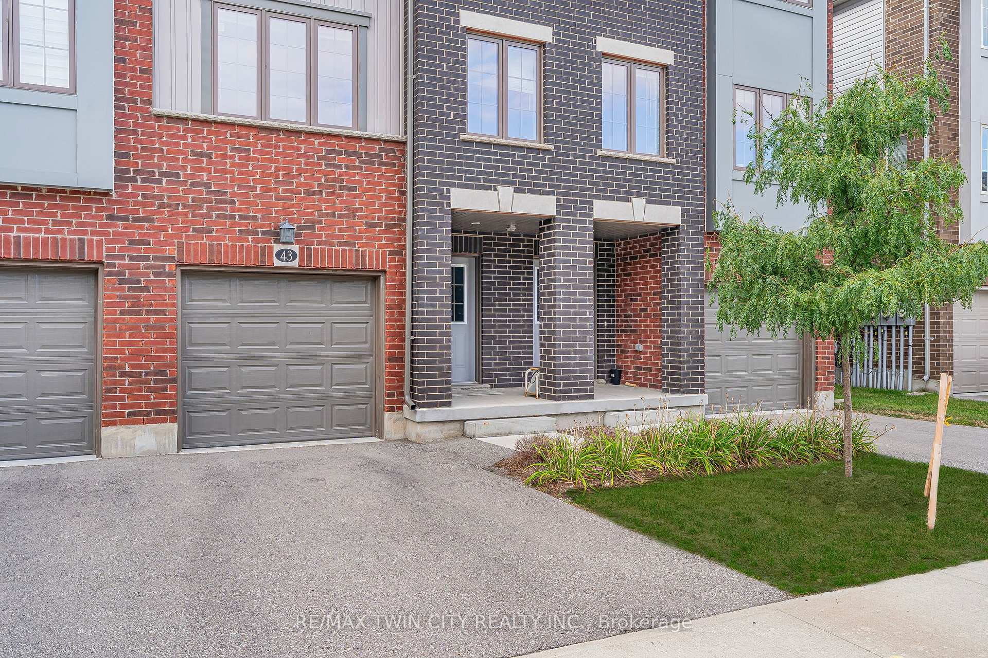 Photo 2 of Unit 43, 311 Woolwich Street, Waterloo — HOMEH