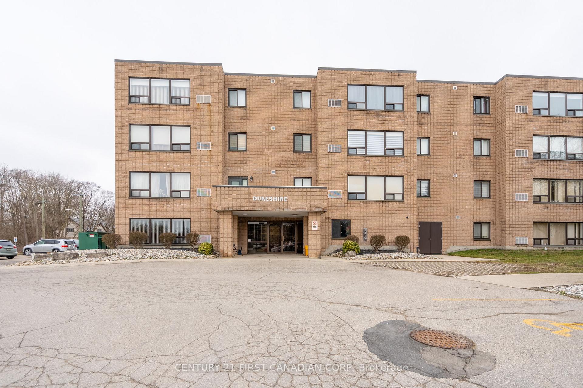 Front of Unit 204, 220 Duke Street
